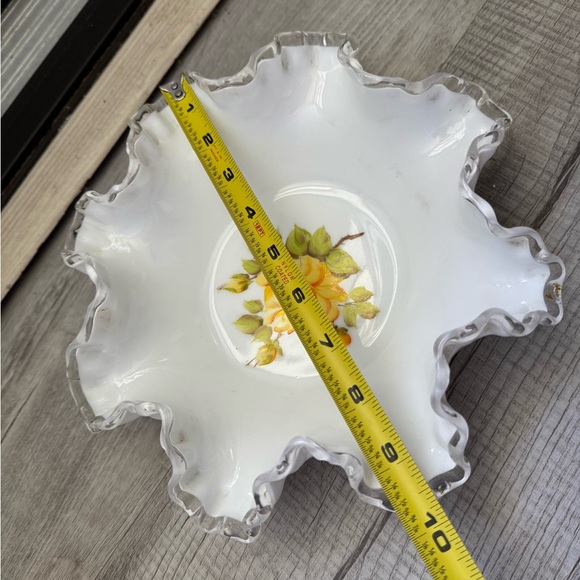 Fenton Set Of 3 Silvercrest Baskets ruffled.One of the set is stamped Fenton - Picture 3 of 8